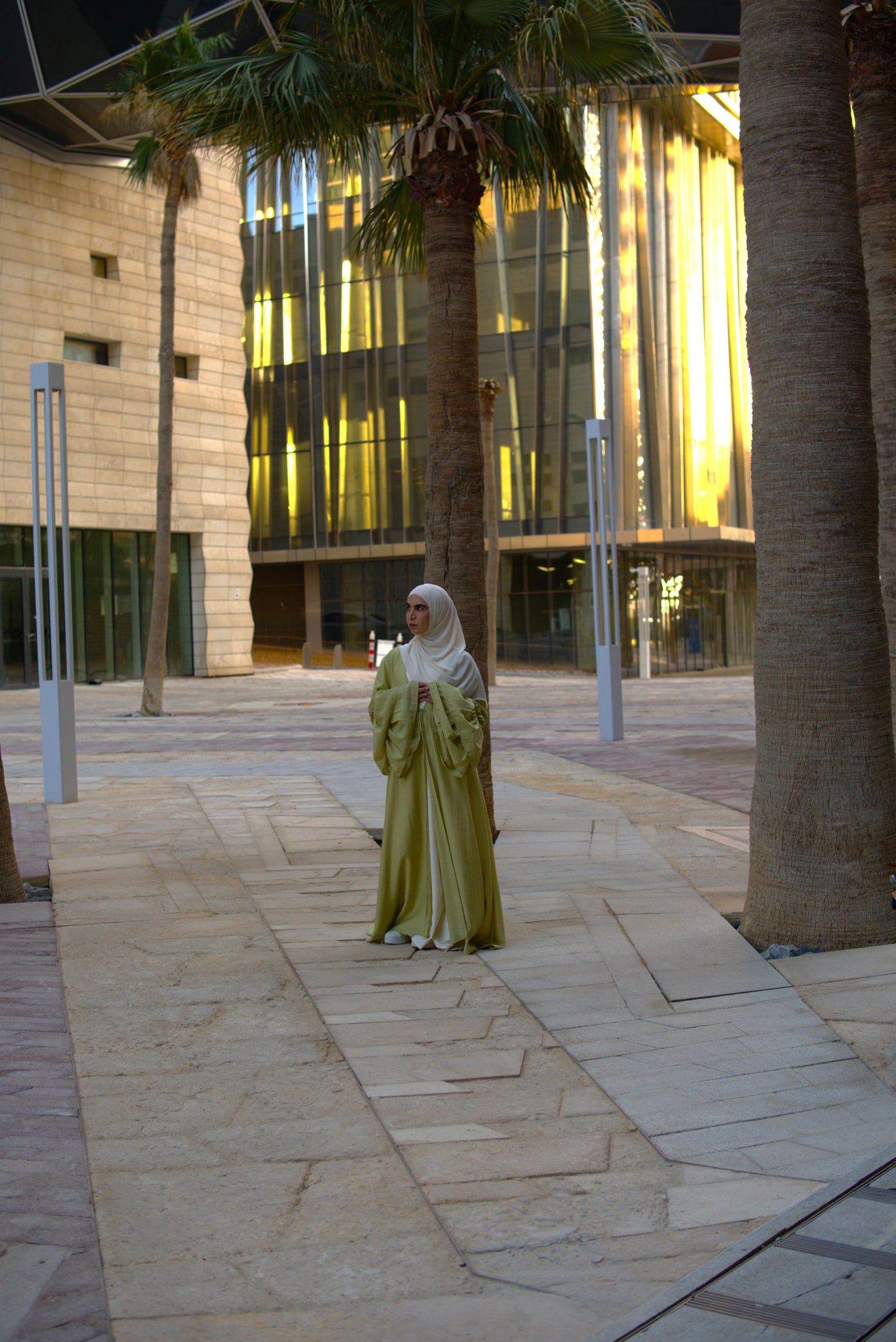 Orchid Outer Abaya