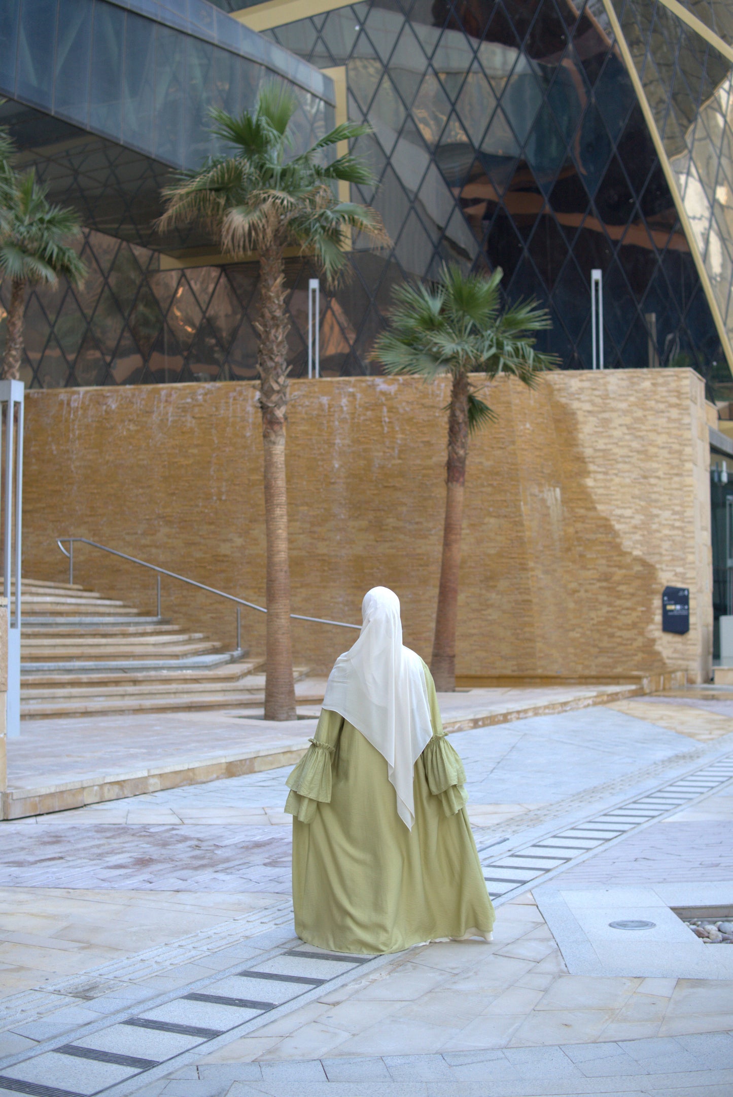 Orchid Outer Abaya